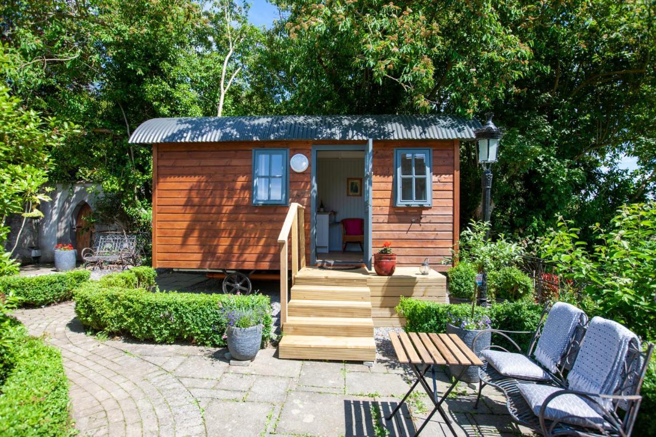 Lilac Hut Shepherds Hut Килкенни Экстерьер фото